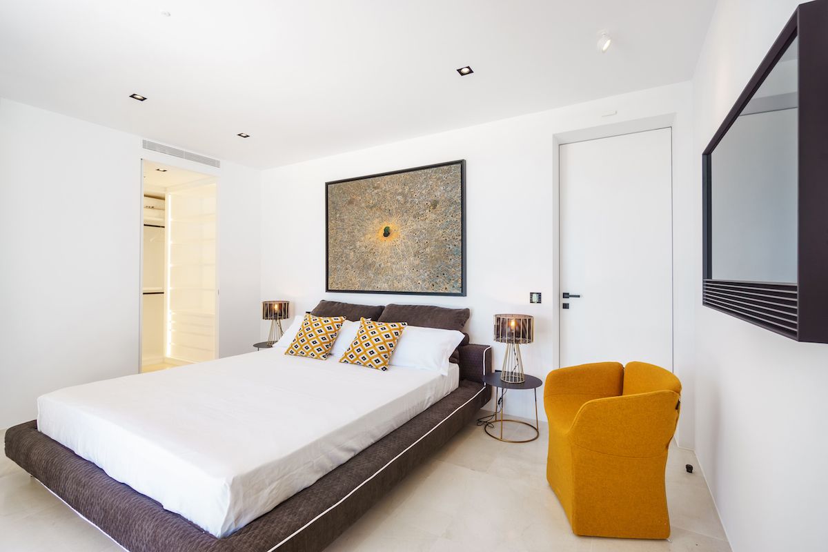 Luxury 6 bedroom villa near Ibiza town, luxury villa, ultramodern rental villa, rental property