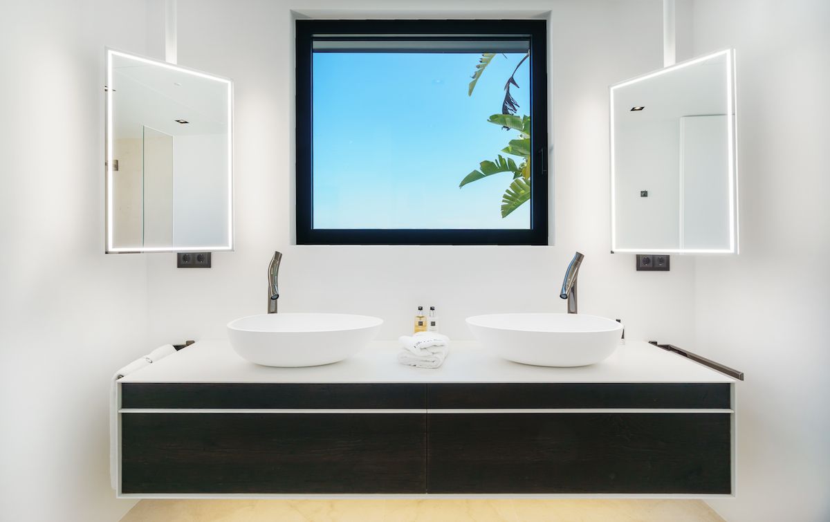 Luxury 6 bedroom villa near Ibiza town, luxury villa, ultramodern rental villa, rental property