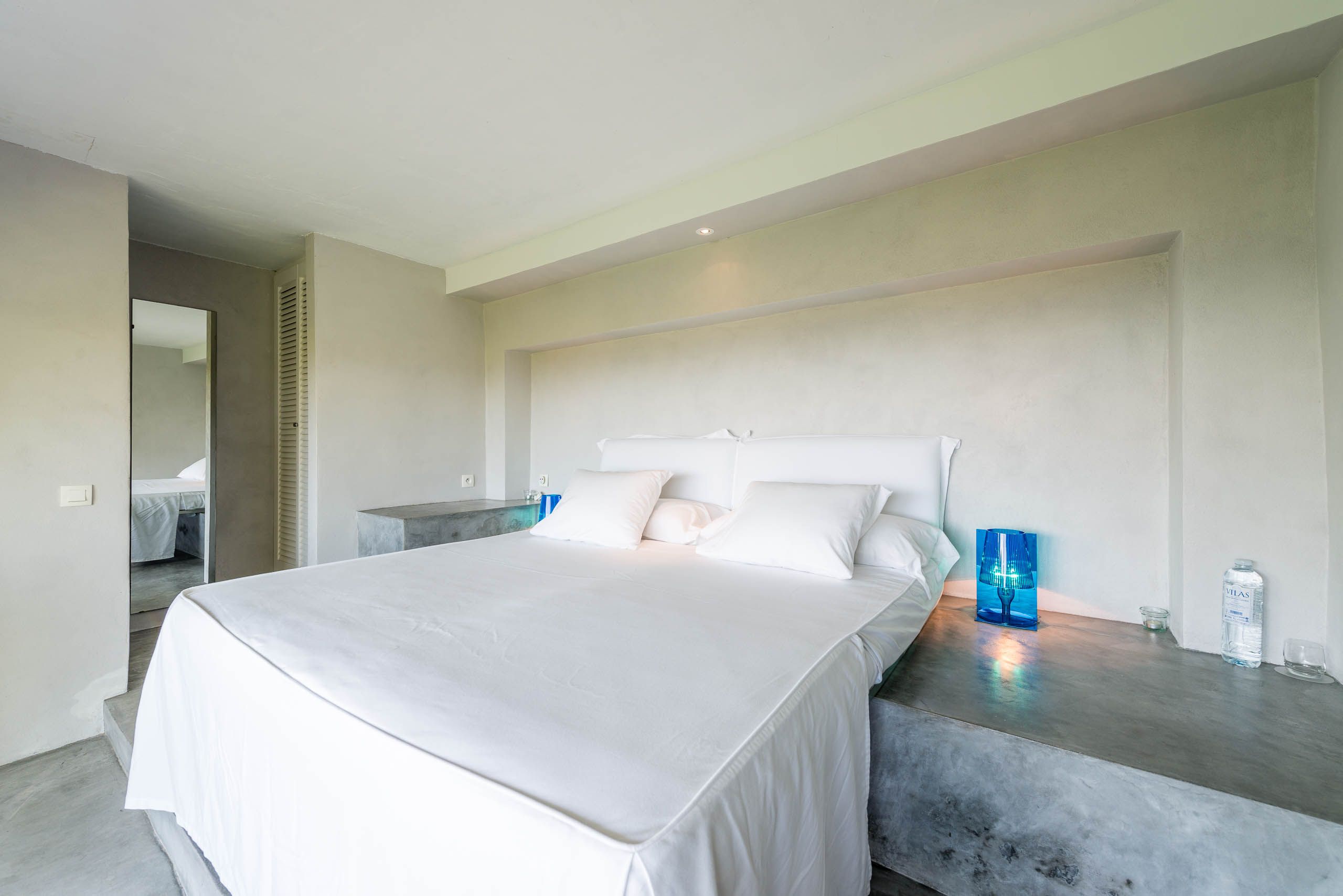 Luxury 6 bedroom villa near Ibiza town, luxury villa, ultramodern rental villa, rental property, 